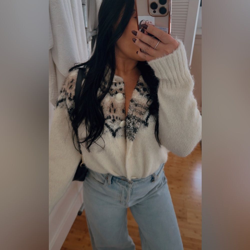 Cream vintage printed sweater